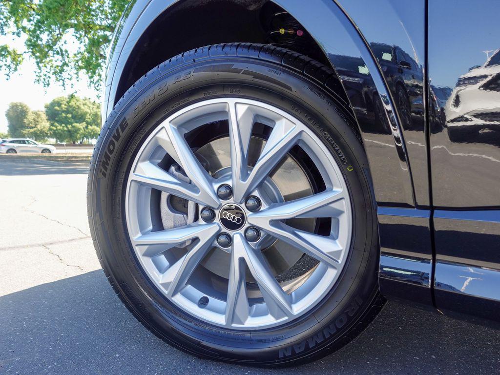 used 2022 Audi Q3 car, priced at $25,625