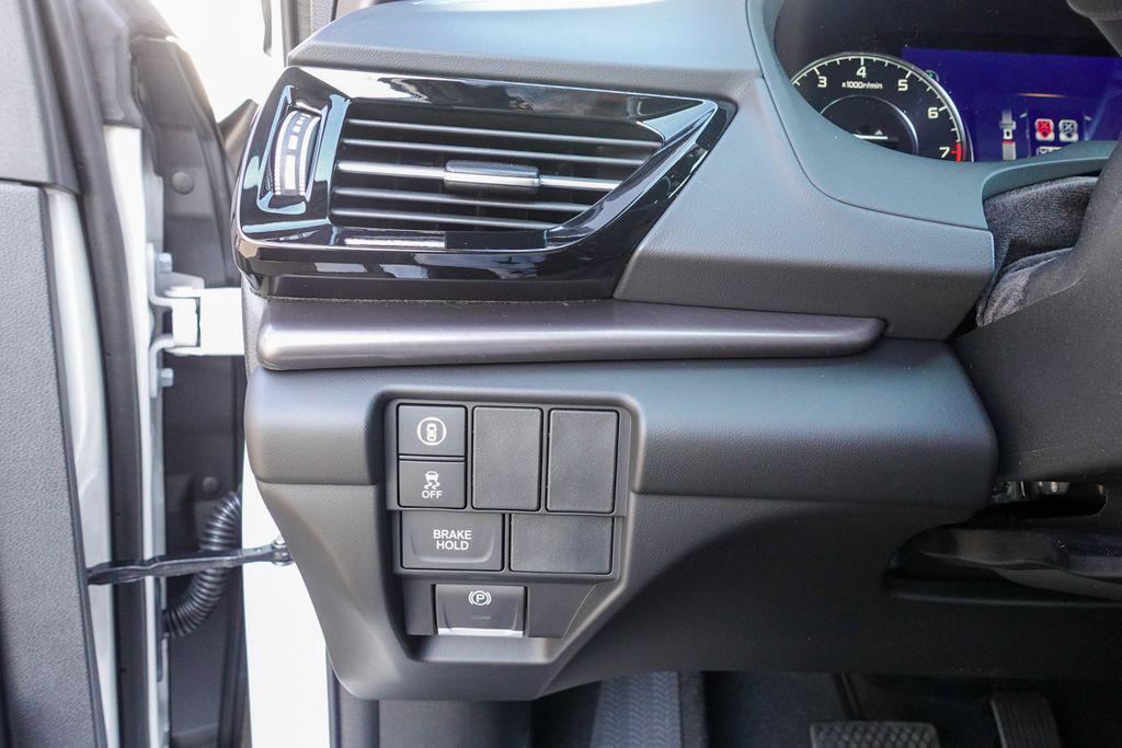 new 2025 Acura RDX car, priced at $44,650