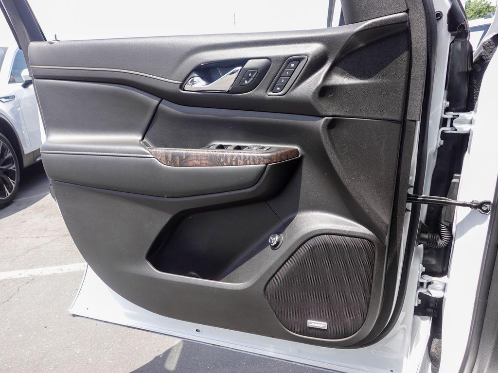 used 2022 GMC Acadia car, priced at $31,988