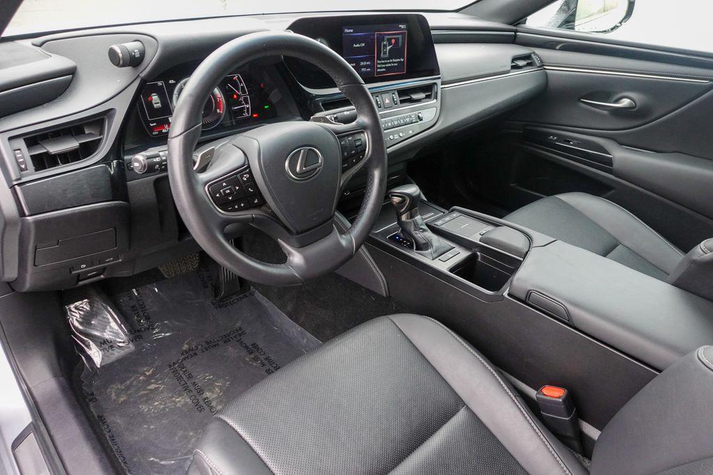 used 2022 Lexus ES 350 car, priced at $31,225