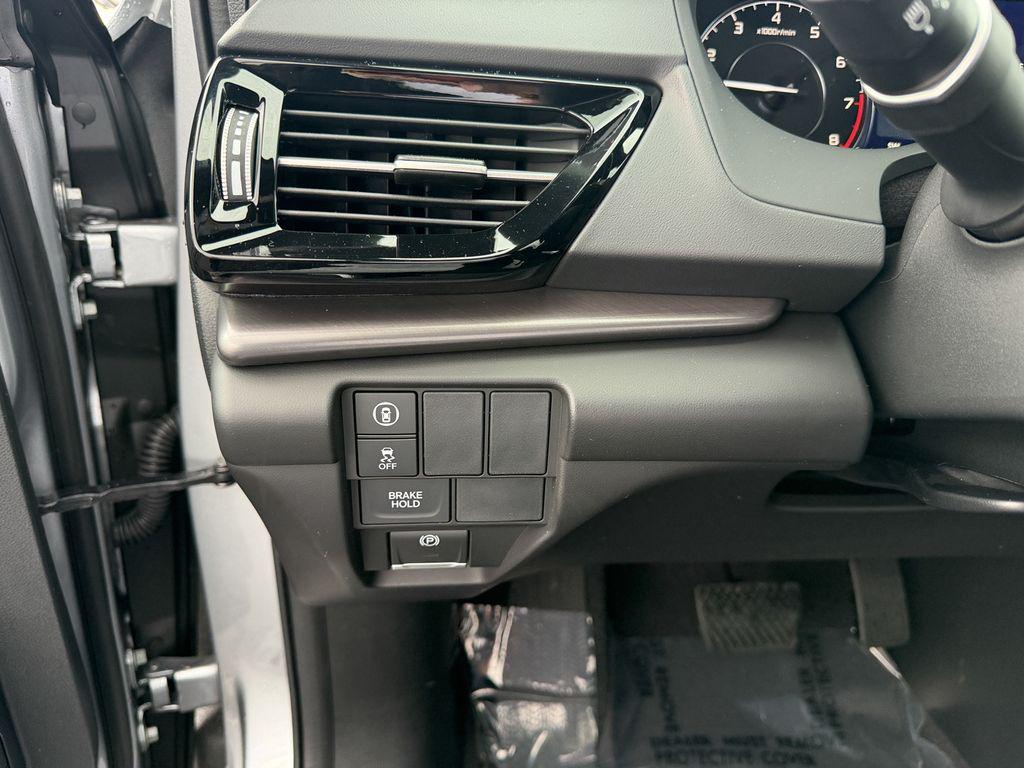 new 2026 Acura RDX car, priced at $44,200