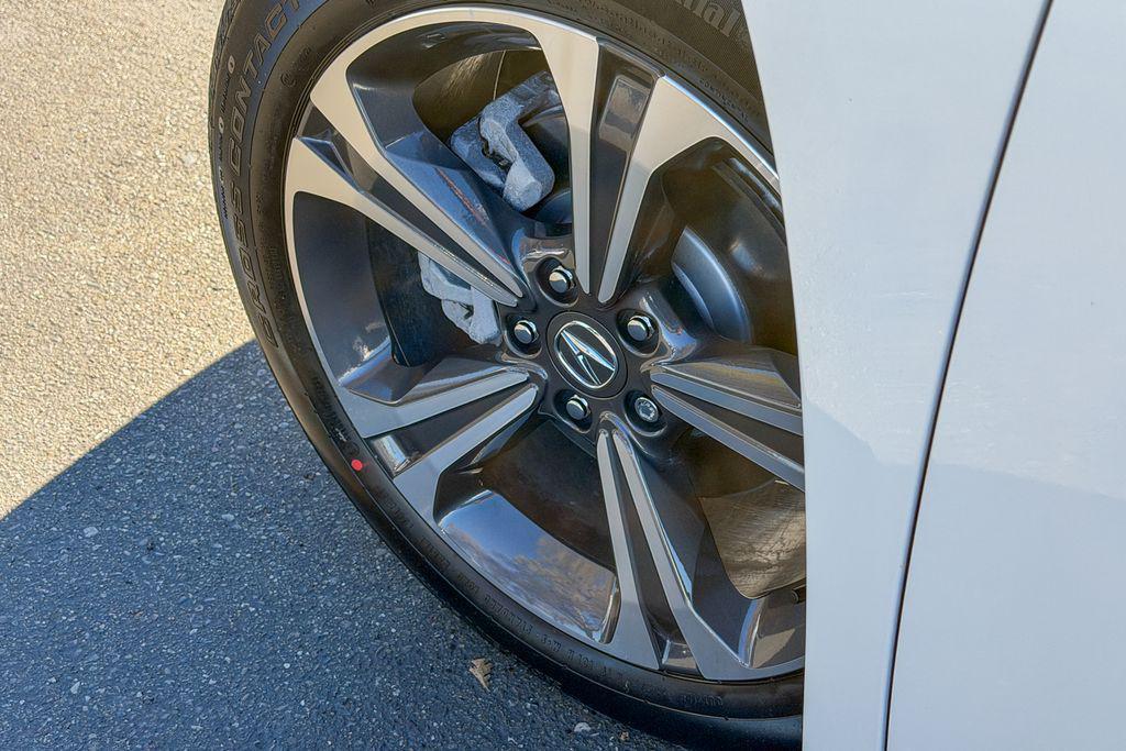 new 2026 Acura RDX car, priced at $47,400