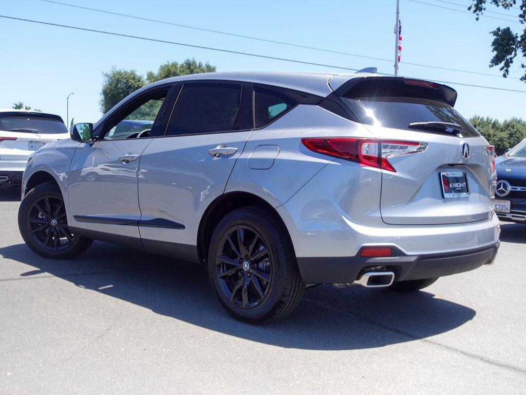 new 2026 Acura RDX car, priced at $44,300