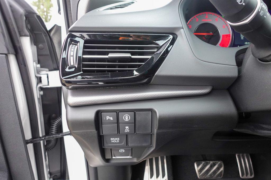 new 2026 Acura RDX car, priced at $51,900