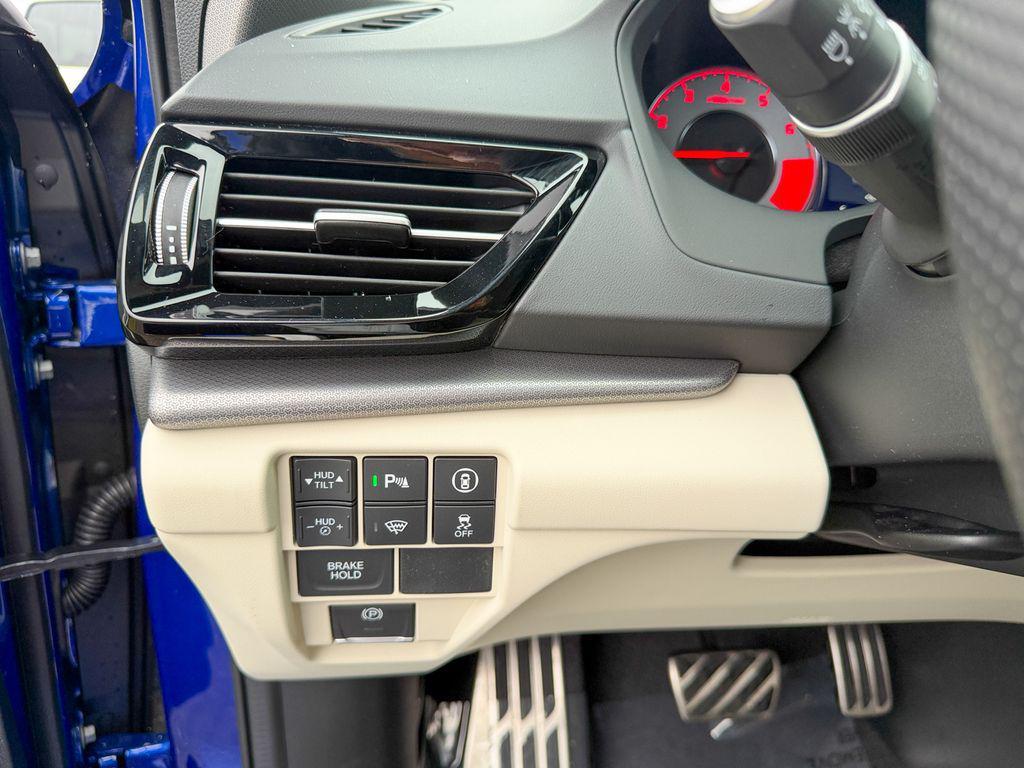 new 2026 Acura RDX car, priced at $57,650