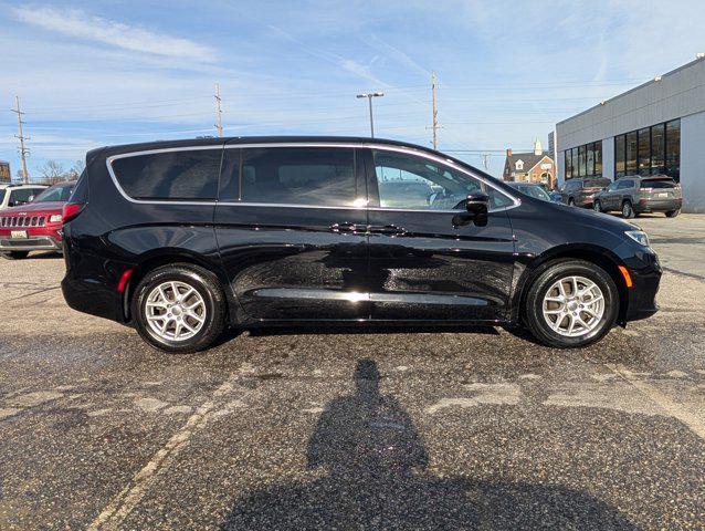 used 2025 Chrysler Pacifica car, priced at $29,500