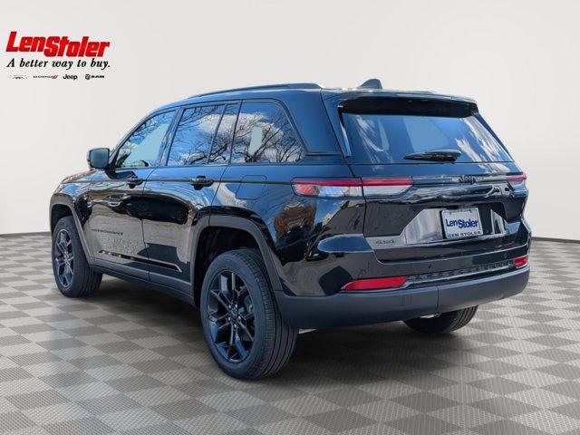 new 2025 Jeep Grand Cherokee car, priced at $43,107