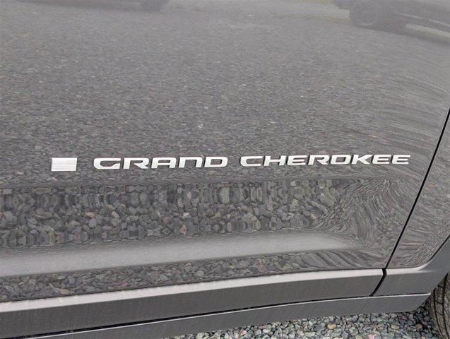 new 2025 Jeep Grand Cherokee car, priced at $34,927