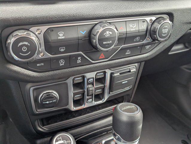 new 2026 Jeep Gladiator car, priced at $35,471