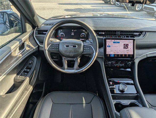new 2025 Jeep Grand Cherokee car, priced at $43,722