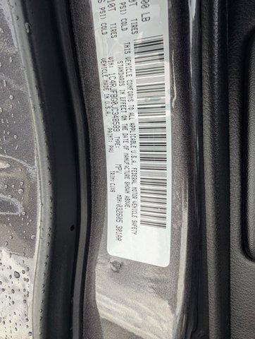 used 2018 Jeep Grand Cherokee car, priced at $19,299