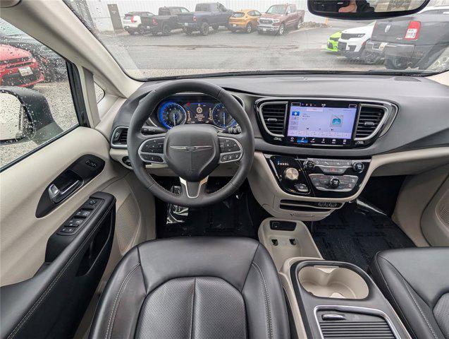 used 2023 Chrysler Pacifica car, priced at $22,000