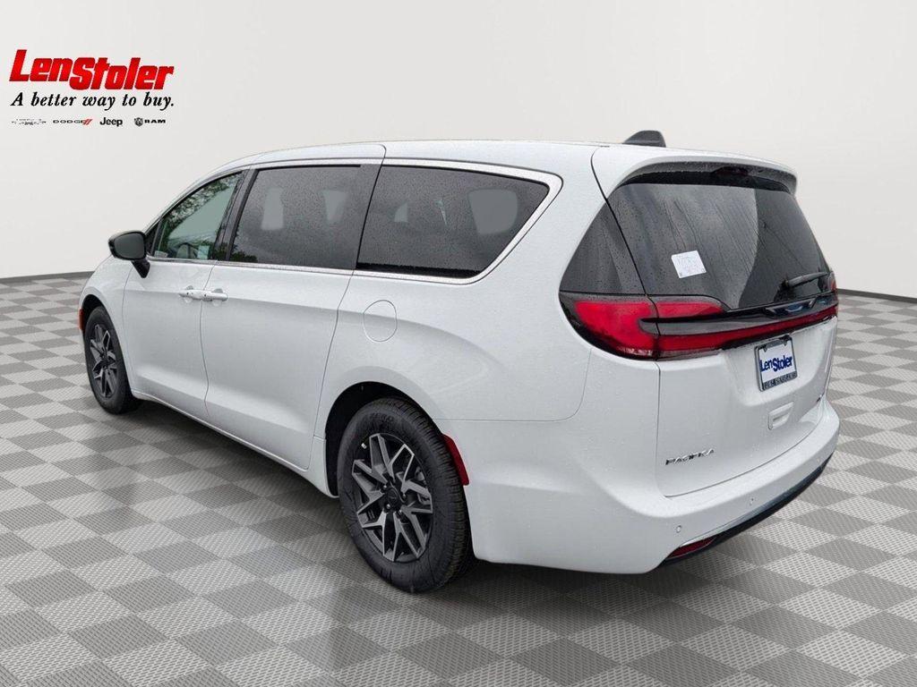 new 2027 Chrysler Pacifica car, priced at $49,613