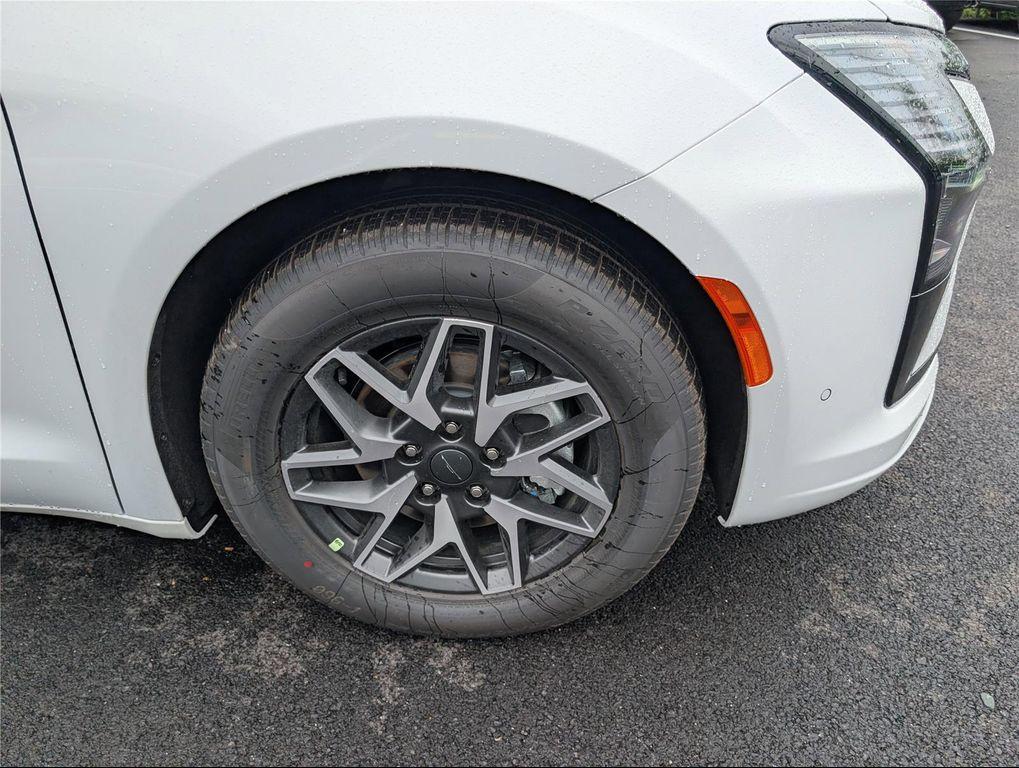 new 2027 Chrysler Pacifica car, priced at $49,613