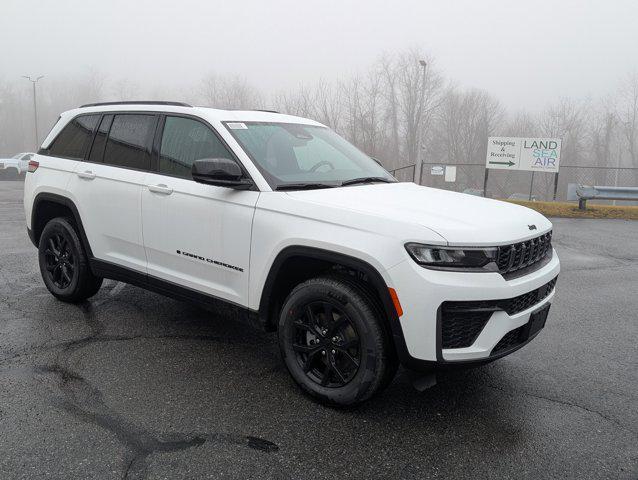 new 2026 Jeep Grand Cherokee car, priced at $41,568
