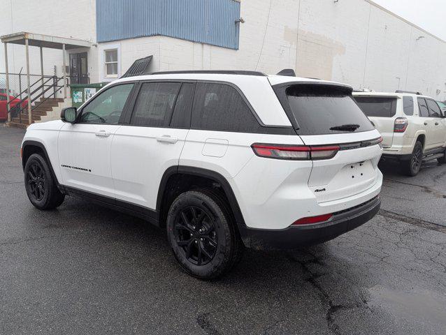 new 2026 Jeep Grand Cherokee car, priced at $41,568