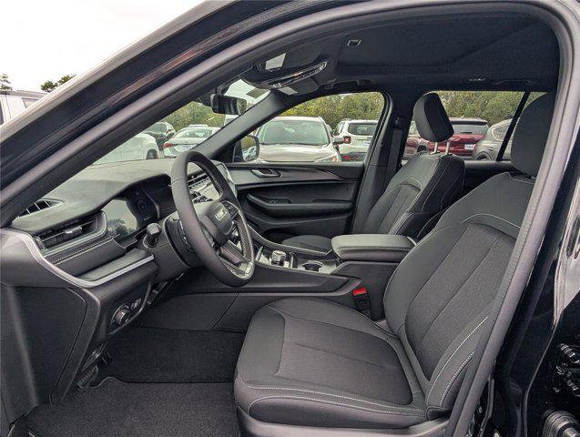 new 2025 Jeep Grand Cherokee car, priced at $32,415