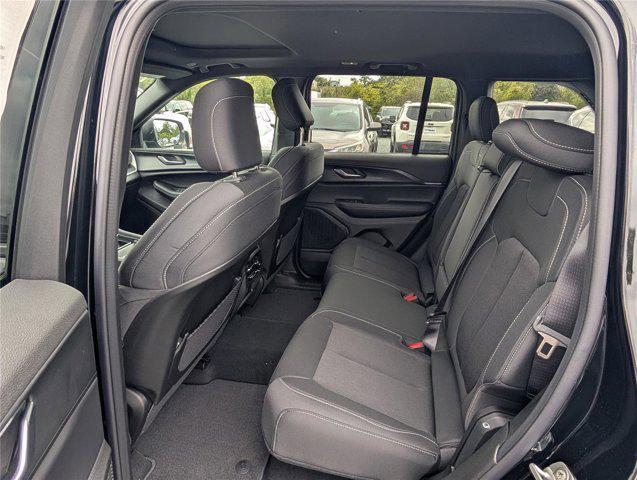 new 2025 Jeep Grand Cherokee car, priced at $32,415