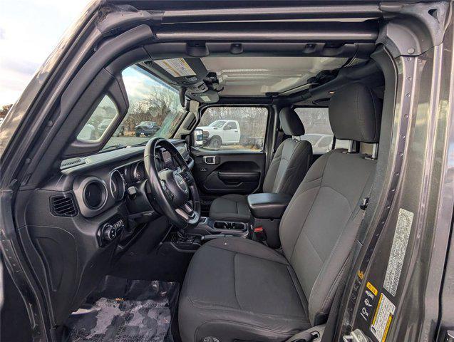 used 2021 Jeep Gladiator car, priced at $28,000