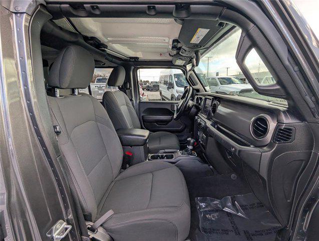 used 2021 Jeep Gladiator car, priced at $28,000