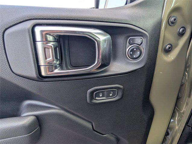 new 2025 Jeep Wrangler car, priced at $41,382