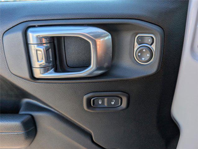 used 2022 Jeep Wrangler Unlimited car, priced at $28,000