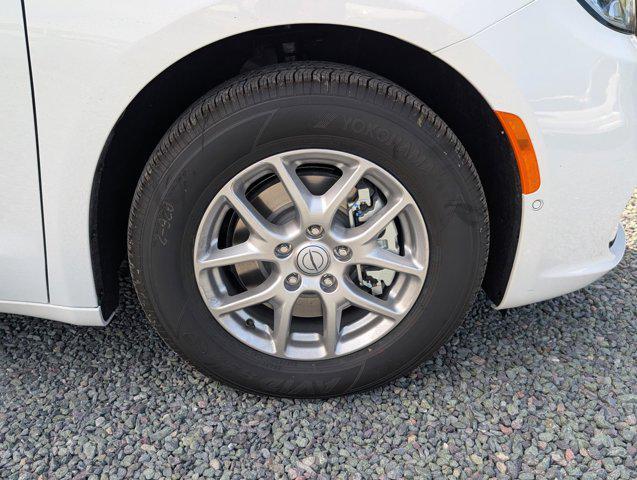 new 2026 Chrysler Pacifica car, priced at $37,742