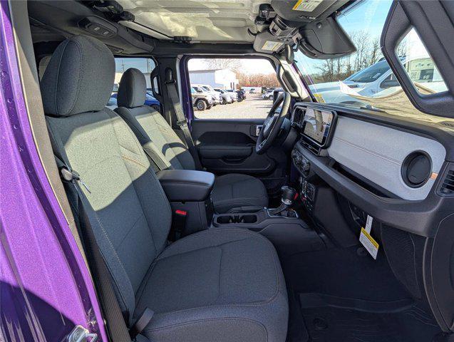 new 2026 Jeep Gladiator car, priced at $42,809