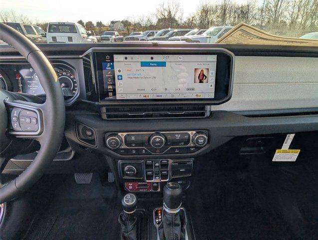 new 2026 Jeep Gladiator car, priced at $42,809