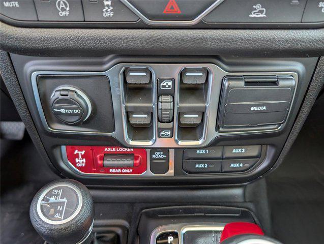 new 2026 Jeep Gladiator car, priced at $42,809