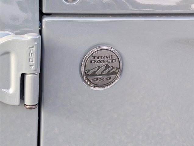 new 2025 Jeep Gladiator car, priced at $42,547