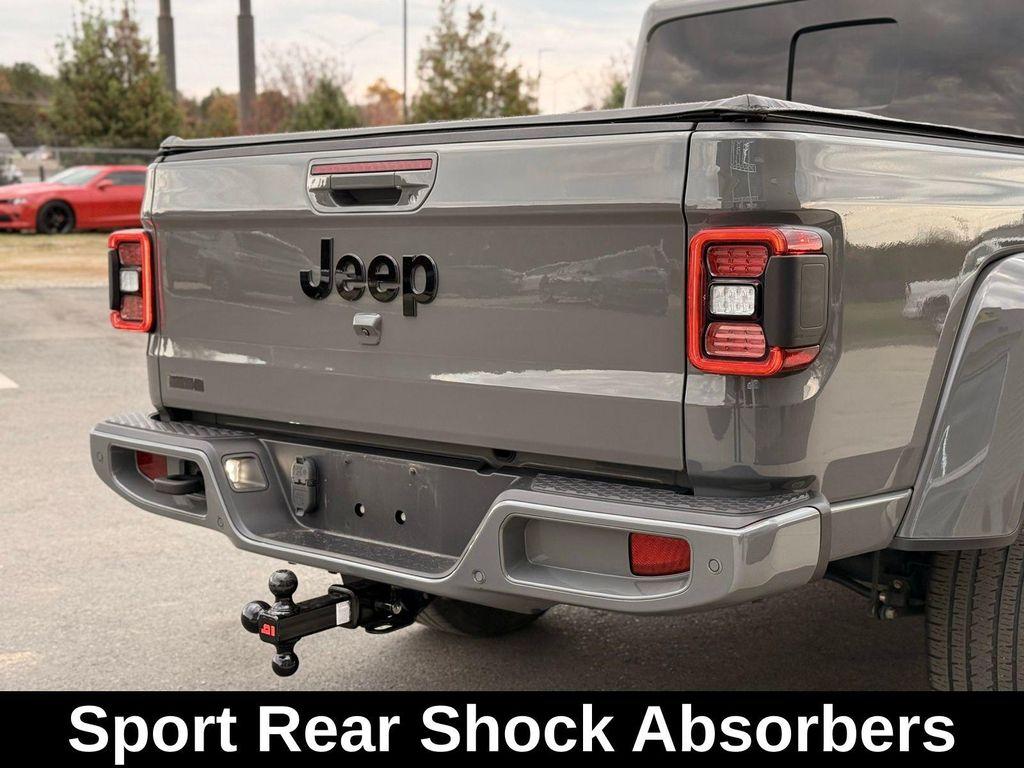 used 2022 Jeep Gladiator car, priced at $30,191