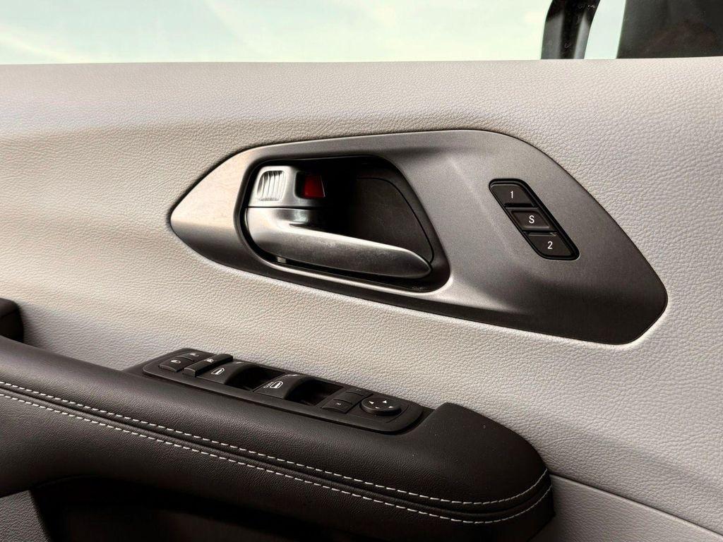used 2023 Chrysler Pacifica car, priced at $22,991