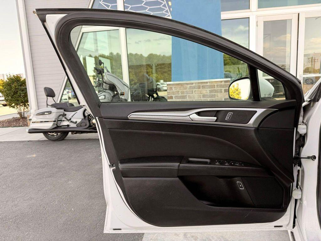 used 2019 Ford Fusion Hybrid car, priced at $9,191