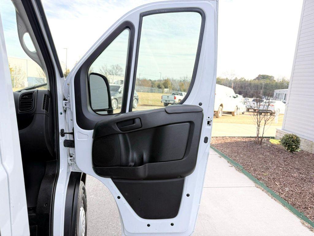 used 2024 Ram ProMaster 2500 car, priced at $31,391