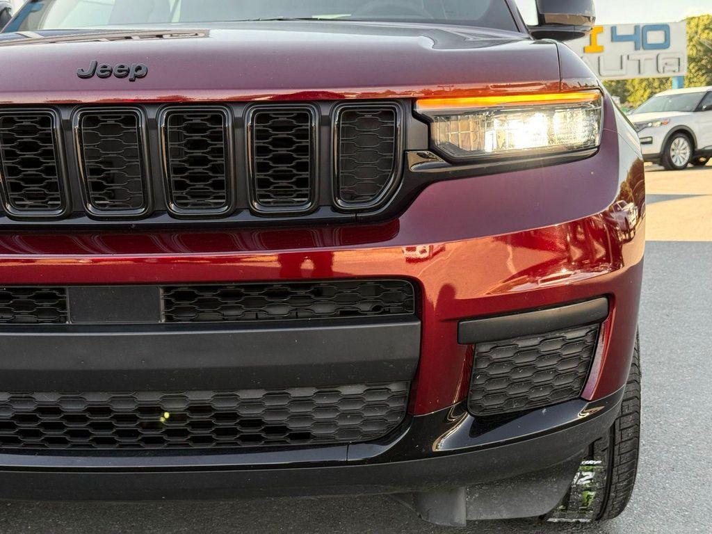used 2023 Jeep Grand Cherokee L car, priced at $27,691