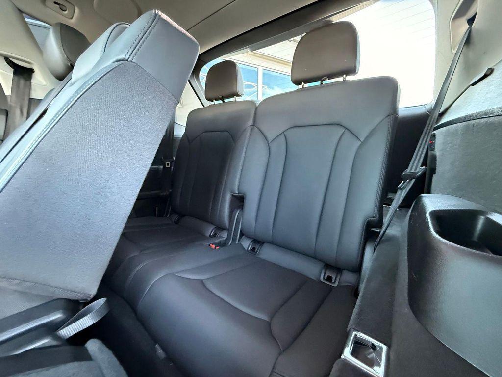 used 2021 Audi Q7 car, priced at $25,491