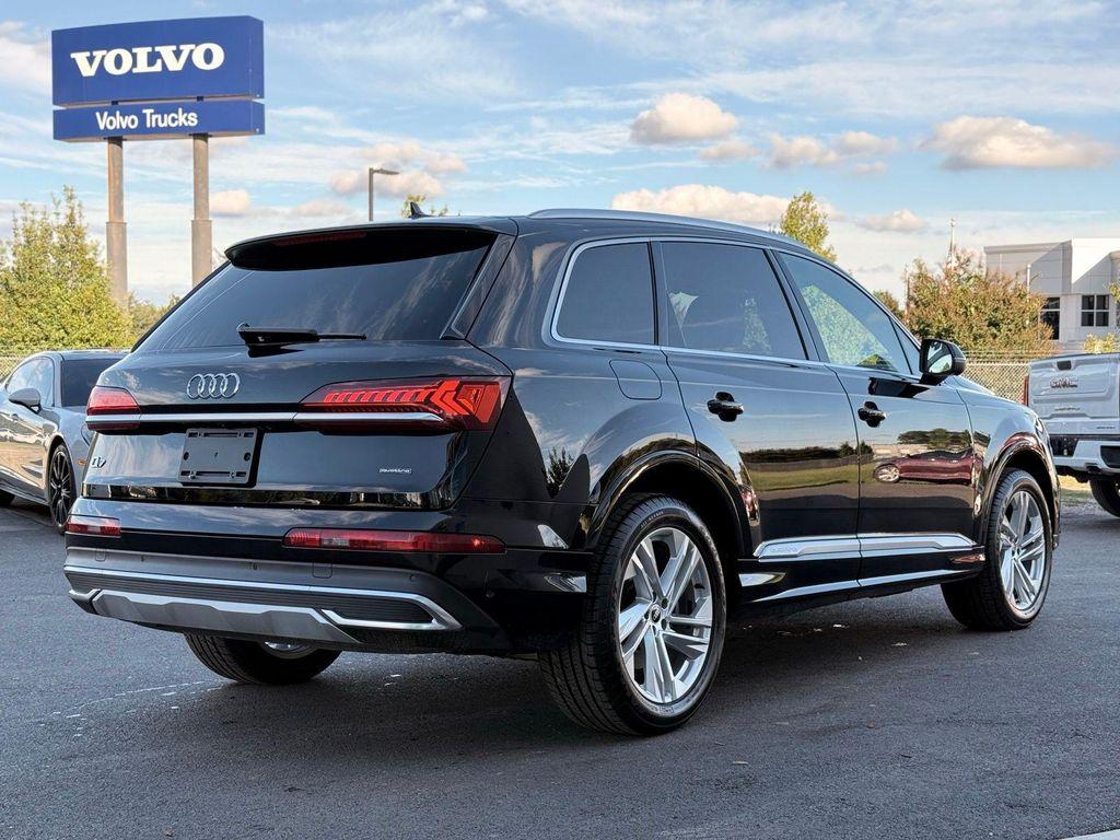used 2021 Audi Q7 car, priced at $25,491