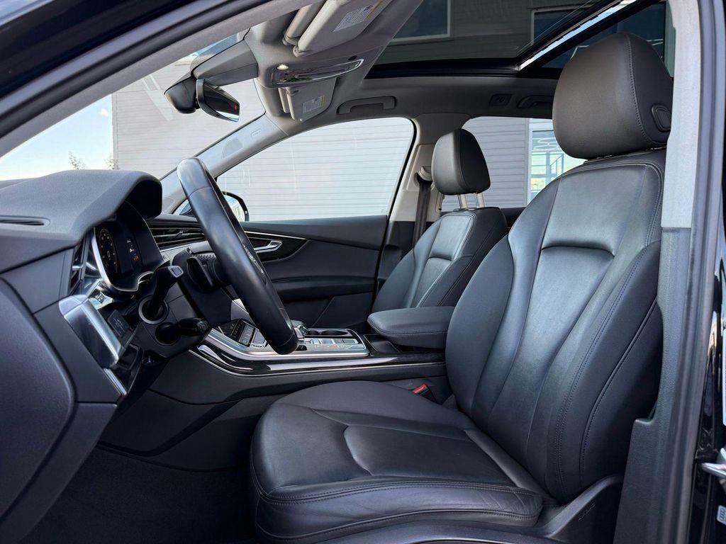 used 2021 Audi Q7 car, priced at $25,491