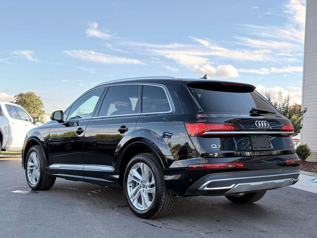 used 2021 Audi Q7 car, priced at $25,491