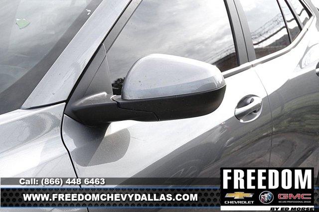 used 2025 Chevrolet Trax car, priced at $22,213