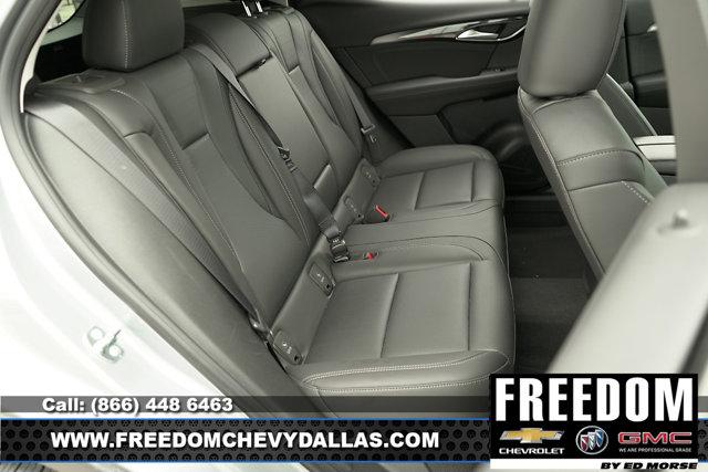 new 2025 Buick Envision car, priced at $35,253