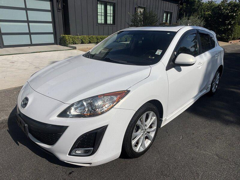 used 2011 Mazda Mazda3 car, priced at $5,988