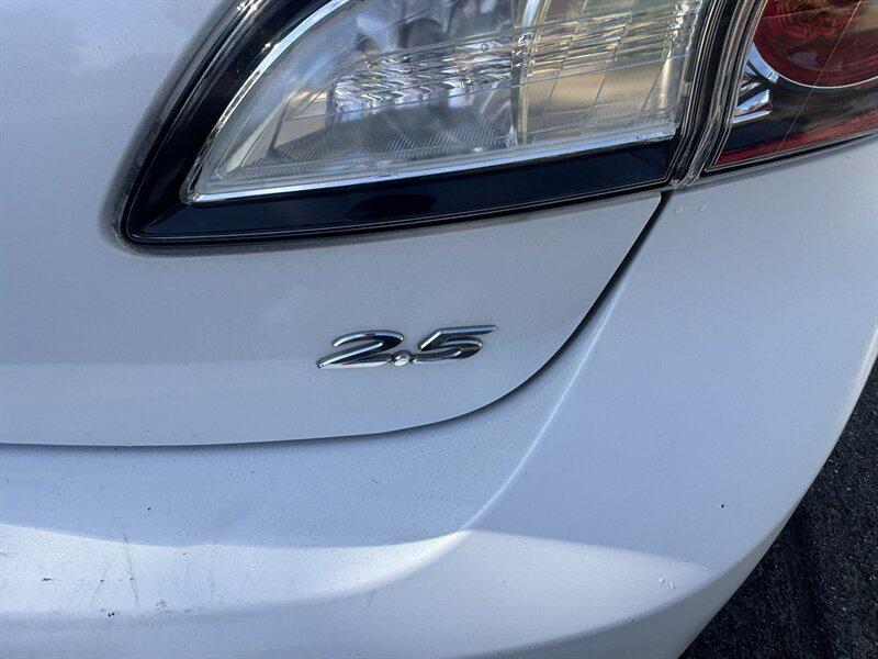 used 2011 Mazda Mazda3 car, priced at $5,988