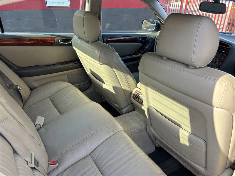 used 2000 Lexus GS 300 car, priced at $5,988