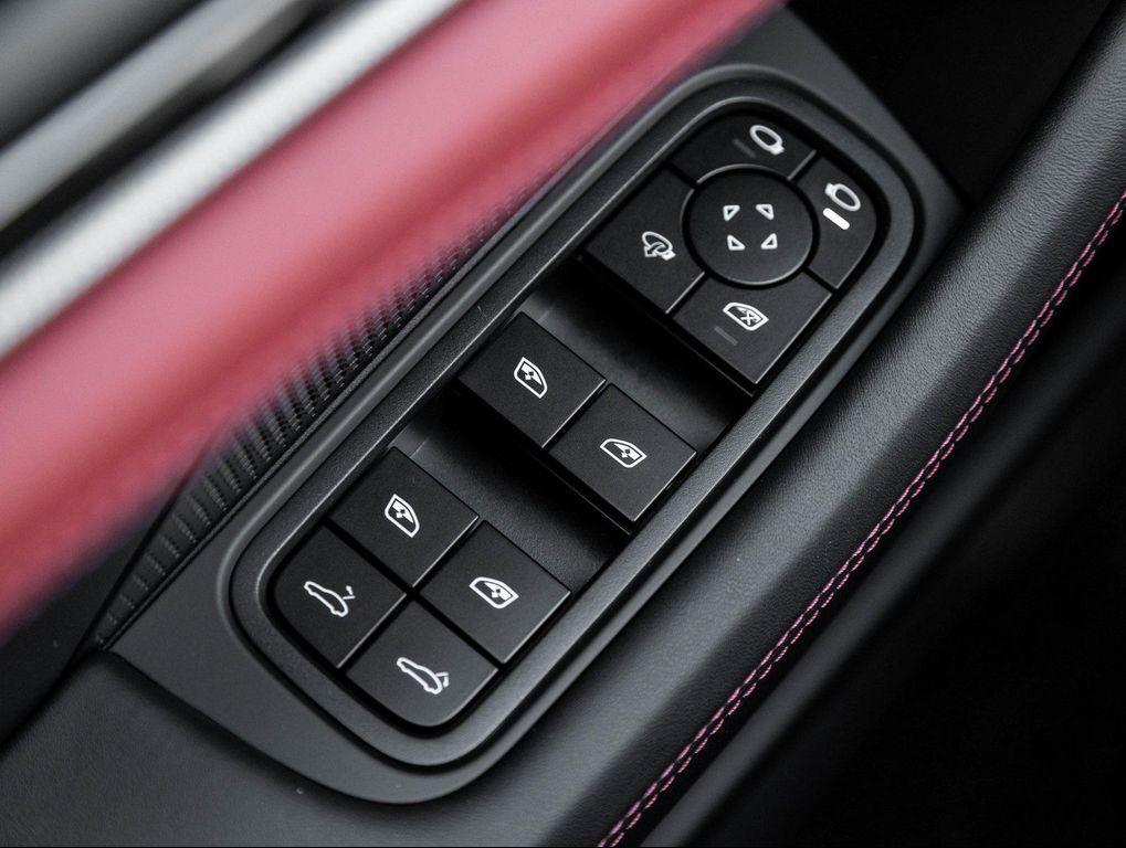 new 2026 Porsche Panamera car, priced at $143,360