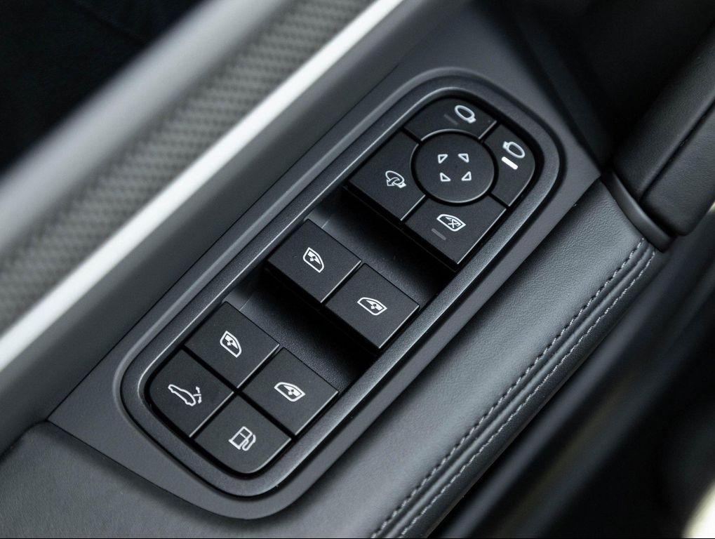 new 2025 Porsche Cayenne car, priced at $201,935