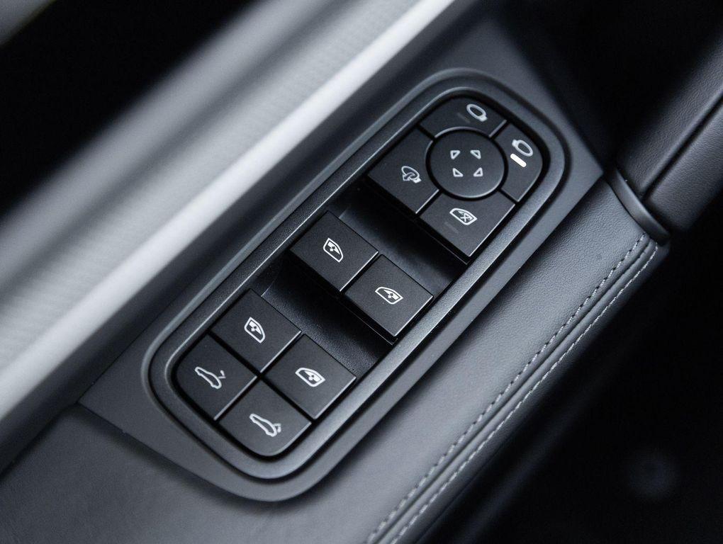 new 2026 Porsche Cayenne car, priced at $114,650