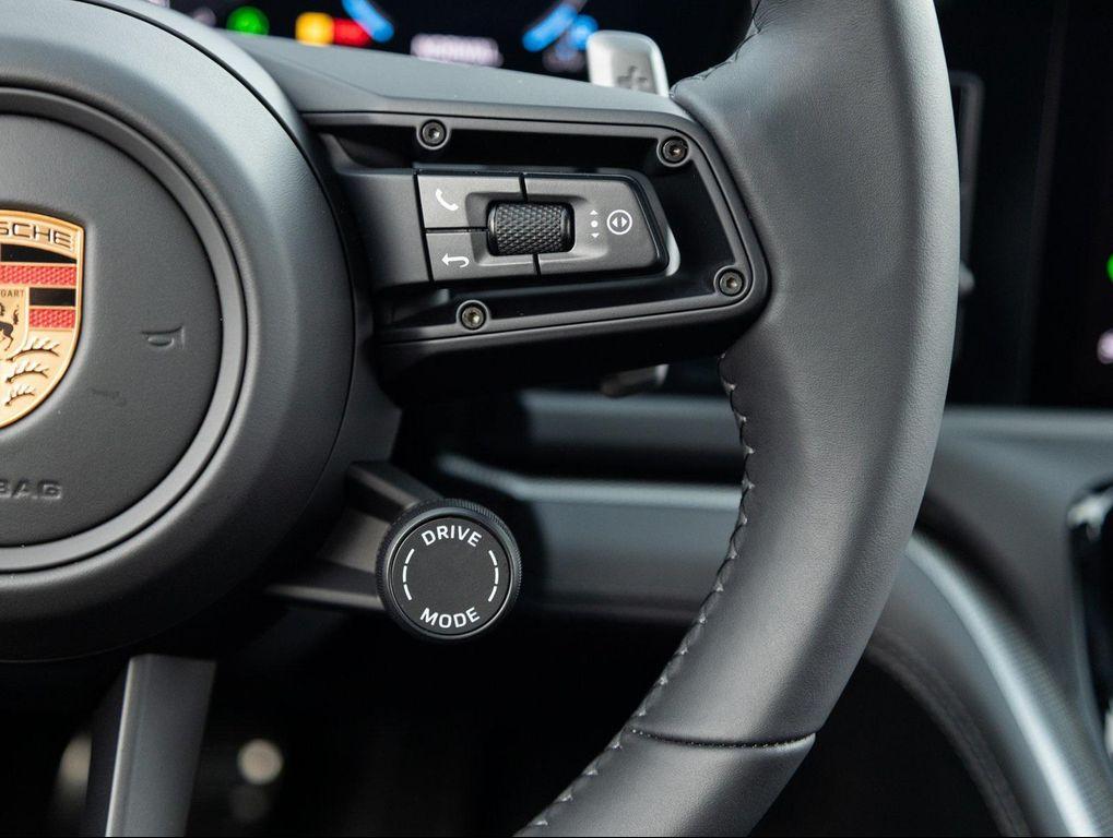 new 2025 Porsche Panamera car, priced at $136,375