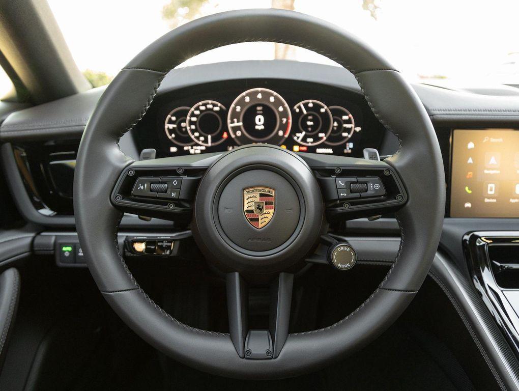 new 2026 Porsche Panamera car, priced at $149,620